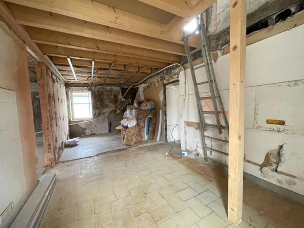 BOUCAU - 64340 - 140 m2 - Maison à rénover à fort potentiel - 4 chambres - Terrasse - Jardin - Calme