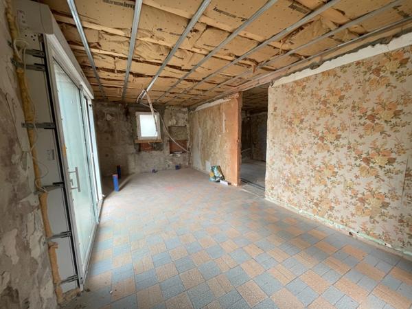 BOUCAU - 64340 - 140 m2 - Maison à rénover à fort potentiel - 4 chambres - Terrasse - Jardin - Calme