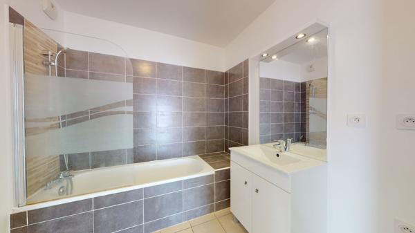 Appartement 3 pièces – 59 m² environ à Nantes (ref : 1578B)