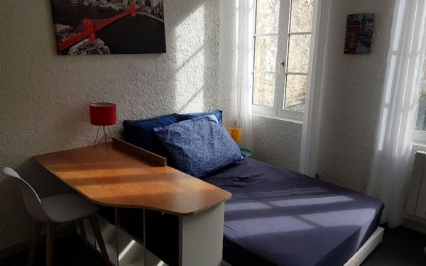 Appartement à louer    2 pièces • 19,15 m2 Niort