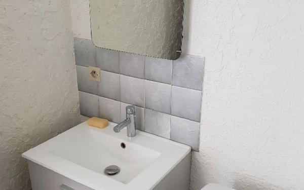 Appartement à louer    2 pièces • 19,15 m2 Niort