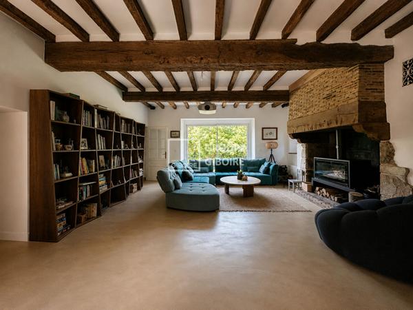 Maison T7 à vendre VERN SUR SEICHE - 210 m² (réf : 26115)
