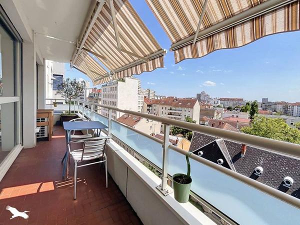 Appartement 392 000 € Villeurbanne 4 p 92 m² DPE C