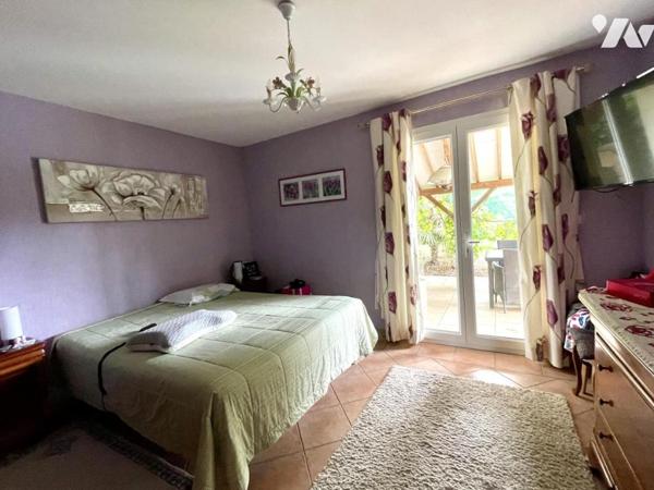 Maison familiale en excellent état – Secteur Ver-sur-Mer – Environnement calme et hors lotissemen