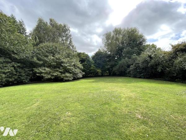 Maison familiale en excellent état – Secteur Ver-sur-Mer – Environnement calme et hors lotissemen