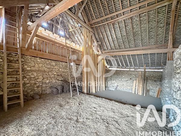 Maison à vendre 5 pièces 252 m² La Balme-de-Sillingy