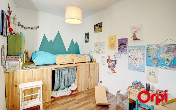 Maison à vendre    4 pièces • 90,40 m2 Collonges-au-Mont-d'Or