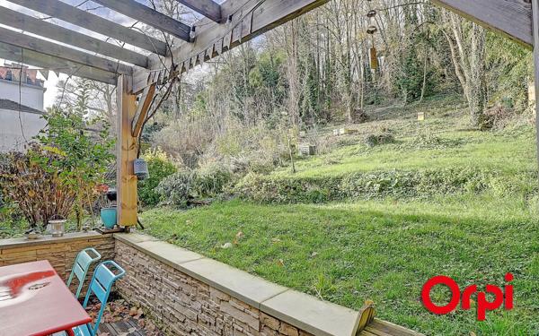 Maison à vendre    4 pièces • 90,40 m2 Collonges-au-Mont-d'Or