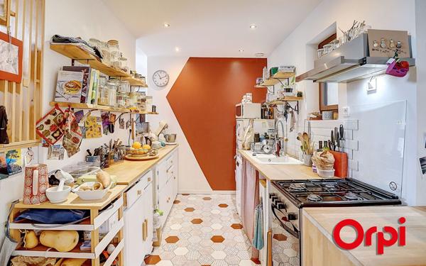 Maison à vendre    4 pièces • 90,40 m2 Collonges-au-Mont-d'Or