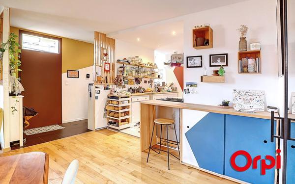 Maison à vendre    4 pièces • 90,40 m2 Collonges-au-Mont-d'Or