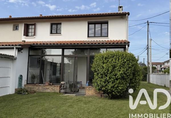 Maison à vendre 6 pièces 109 m² Villenave-d'Ornon