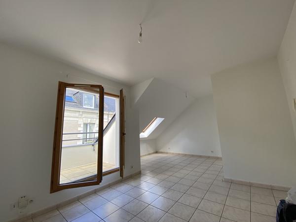 APPARTEMENT T1,  
Nantes 44100