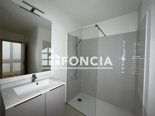 Location Appartement 3 pièces 86.48 m² - 21 RUE DE LA PREFECTURE Besancon 25000