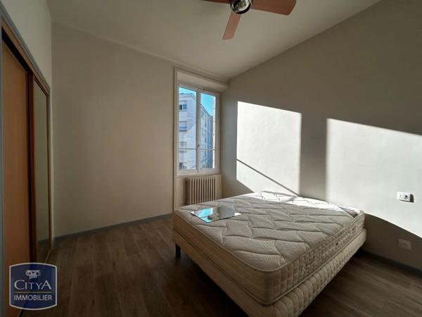 Appartement à louer 4 pièces 103.07m²