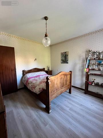 Maison à vendre à Forcalquier dans les Alpes-de-Haute-Provence (04300), ref : 04022-110