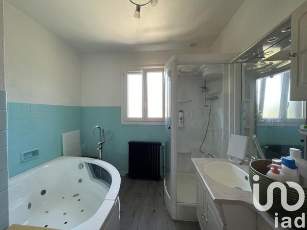 Maison à vendre 5 pièces 173 m² Ruffec