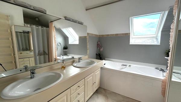 Maison Boissise Le Roi 6 pièce(s) 130 m2