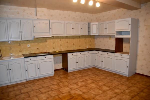 Maison à vendre 4 pièces AIX-VILLEMAUR-PALIS (10)