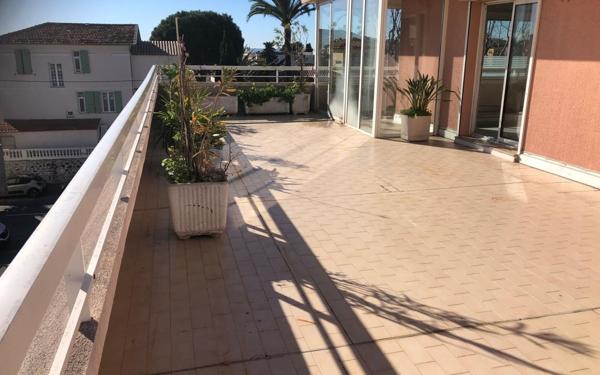 Appartement à vendre    2 pièces • 36,08 m2 Cagnes-sur-Mer