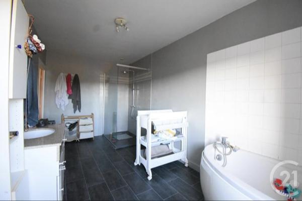 maison à vendre  8 pièces - 287 m2 LAPALISSE - 03