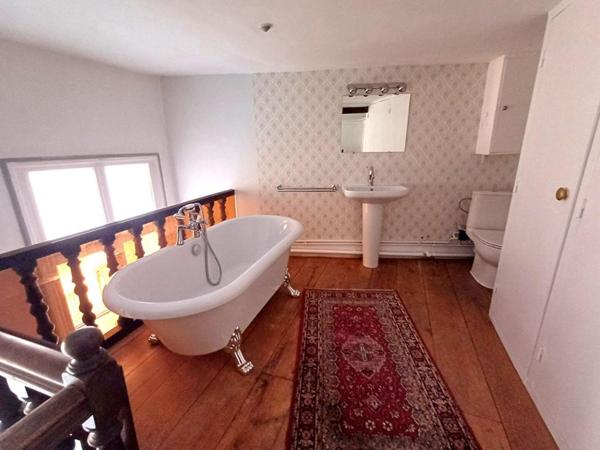 L'élégance et l'authenticité pour cet appartement bourgeois de 137M2