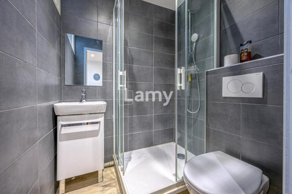 Appartement divise en 3 studios