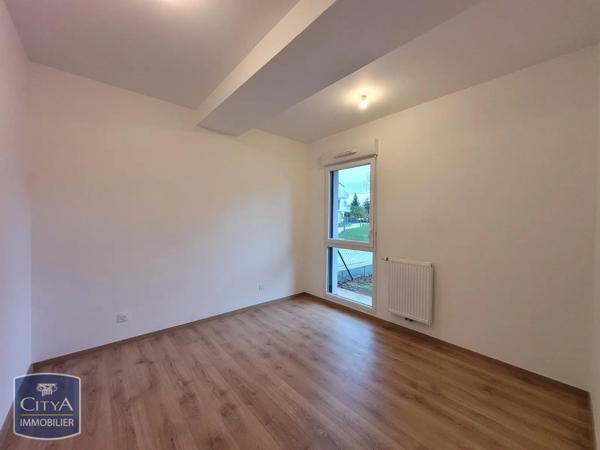 Appartement à louer 2 pièces 39.31m² Tours (37100)