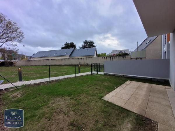 Appartement à louer 2 pièces 39.31m² Tours (37100)