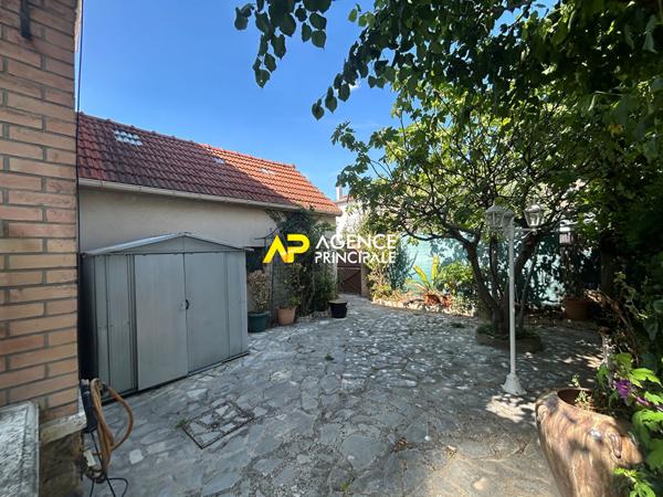 BEZONS _ SECTEUR DES CHENES_ Maison 319 000 € **  - Référence  4526