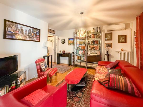 Marseille (13013) À VENDRE – T4/5 de 80 m² avec balcon, parking et cave – Résidence Parc de la Mongrane (13013)