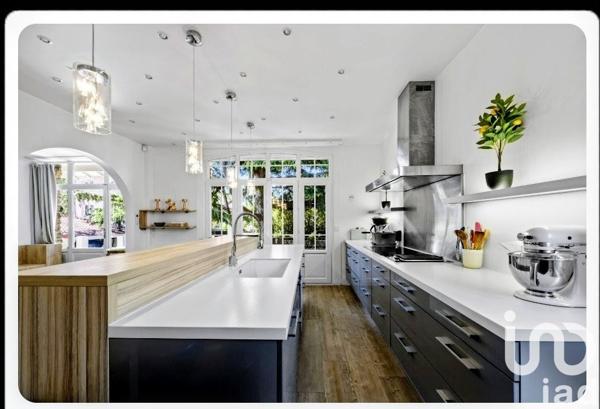 Maison à vendre 12 pièces 321 m² Le Raincy