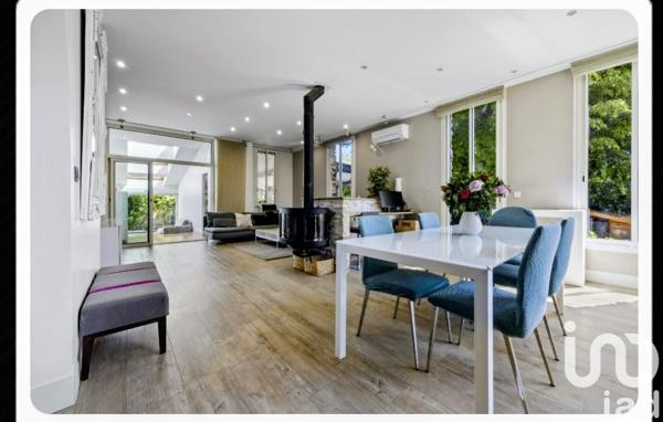 Maison à vendre 12 pièces 321 m² Le Raincy