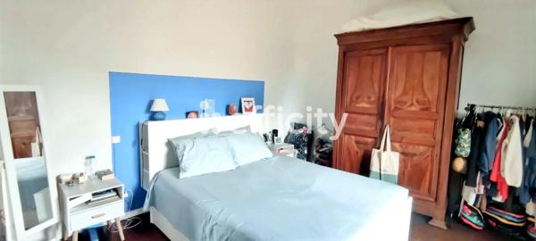 Maison
         5 pièces
        - 130 m² Exclusivité 259 000 € *