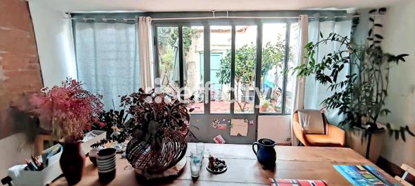 Maison
         5 pièces
        - 130 m² Exclusivité 259 000 € *