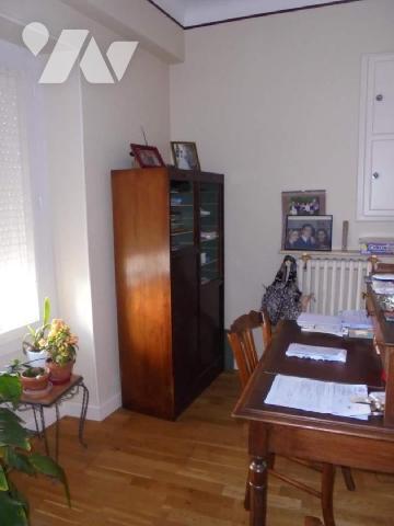 SERIS, Maison d'habitation, Loir et Cher (41)

Maison de bourg en bon état d'entretien compre...