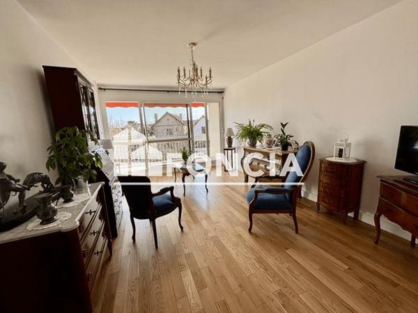 À vendre Appartement 4 pièces 78.38 m² - Joinville-le-pont 94340