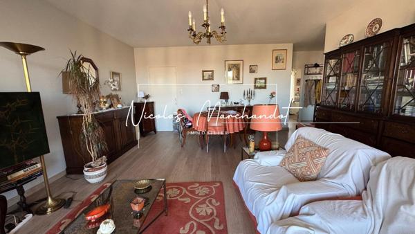 4 pièces- Dernier étage- Vue dégagée cathédrale