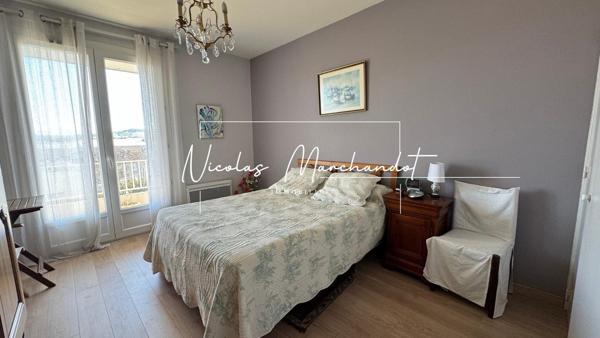 4 pièces- Dernier étage- Vue dégagée cathédrale