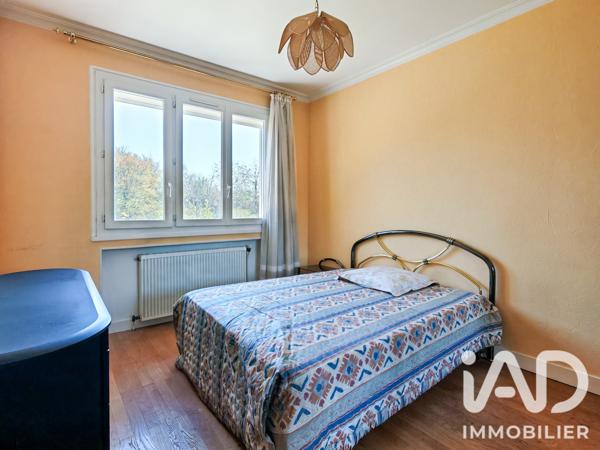 Maison à vendre 5 pièces 240 m² Chassieu