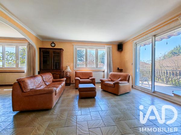 Maison à vendre 5 pièces 240 m² Chassieu