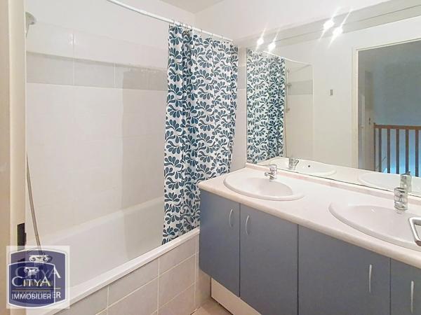 Maison à vendre 4 pièces 83.5m² Condom (32100)