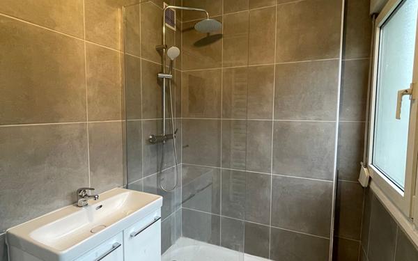 Appartement à vendre    4 pièces • 72 m2 Laxou