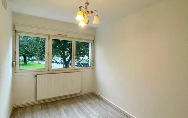 Appartement à vendre    4 pièces • 72 m2 Laxou