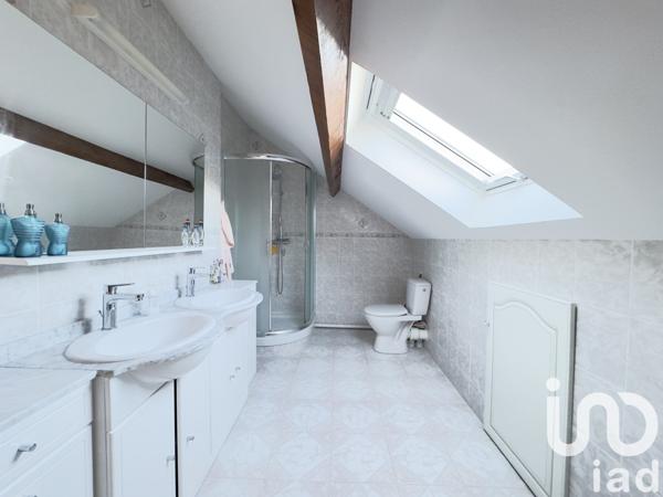 Maison à vendre 6 pièces 155 m² La Rochette