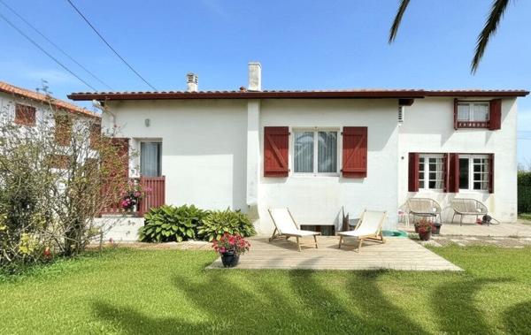 Maison Guethary 7 pièce(s) 138 m2