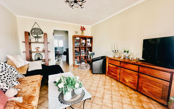 Appartement à vendre    3 pièces • 69,25 m2 Toulon