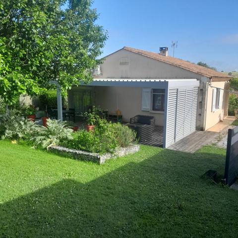 Maison à vendre 6 pièces CHAMPNIERS (16)