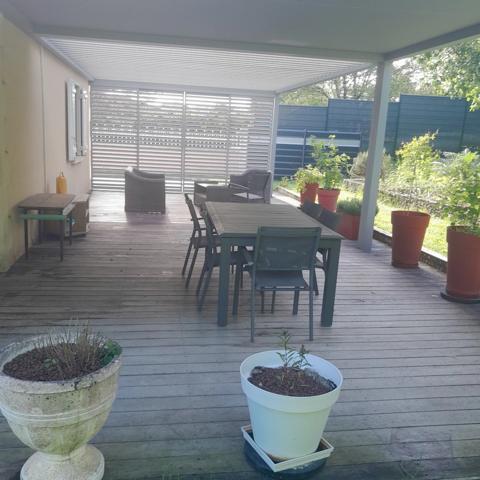 Maison à vendre 6 pièces CHAMPNIERS (16)