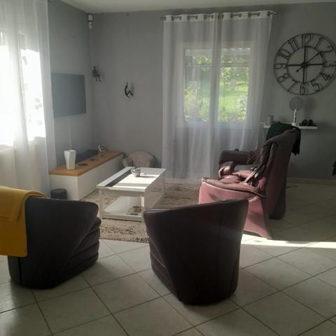 Maison à vendre 6 pièces CHAMPNIERS (16)