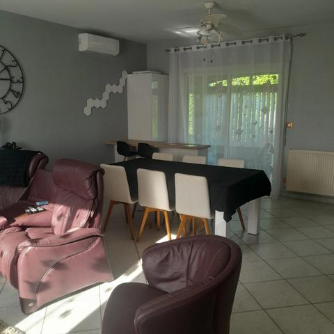 Maison à vendre 6 pièces CHAMPNIERS (16)